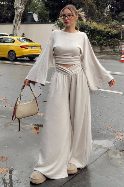 Bej Yarasa Kol Crop Bel Detay Bol Paça Pantolon Kadın Alt Üst Takım - SWİST