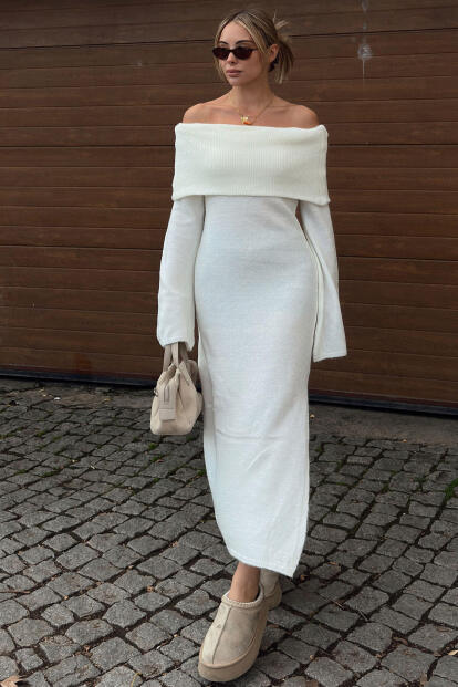 Beyaz Que Madonna Yaka Yırtmaçlı Örgü Kadın Triko Midi Elbise - SWİST