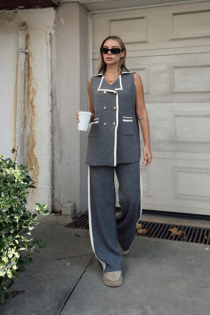 Gri Kruvaze Şerit Detaylı Yelek-Pantolon Kadın Triko Alt Üst Takım - SWİST (1)