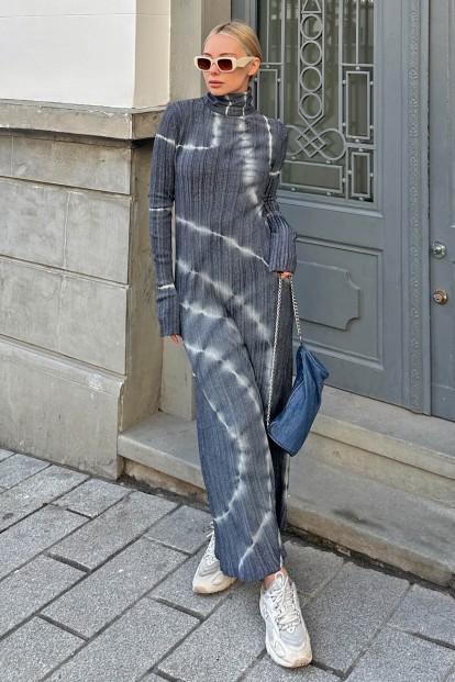 Gri Millen Balıkçı Yaka Batik Kadın Triko Midi Elbise 