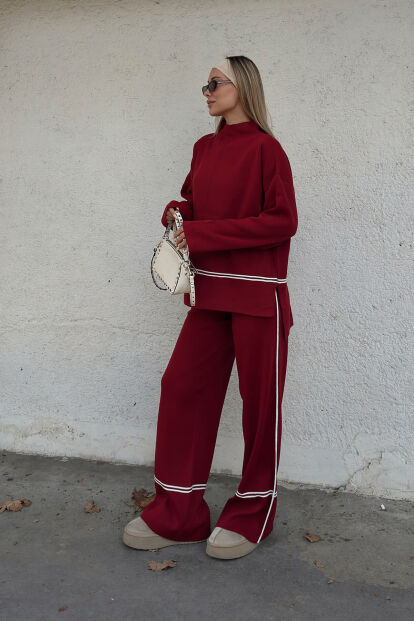 Kırmızı Step Şerit Detaylı Dik Yaka Arkası Uzun Kazak-Pantolon Kadın Triko Alt Üst Takım - SWİST (1)