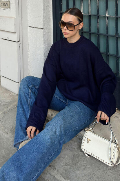 Lacivert Biscuit Bisiklet Yaka Oversize Kadın Triko Kazak - SWİST