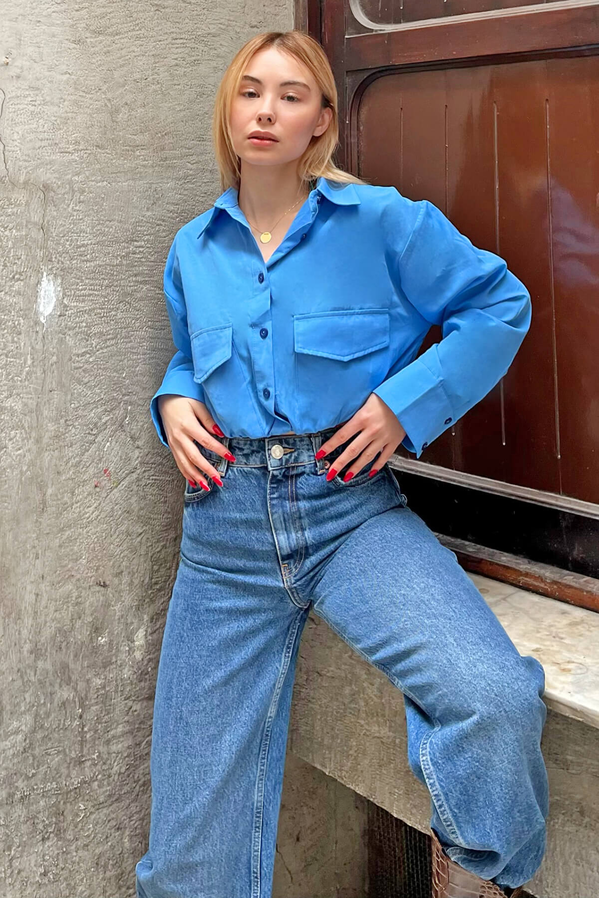 Mavi Beli Lastikli Crop Kadın Gömlek