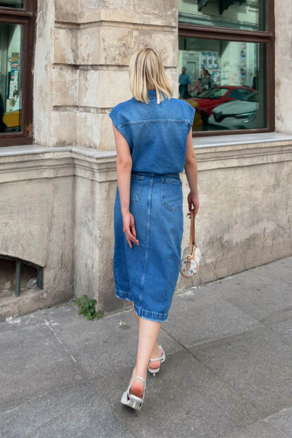Mavi Gömlek Yaka Cepli Ön Yırtmaçlı Kadın Kot Midi Elbise - 5