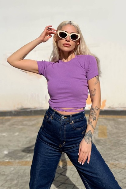 Mor Kısa Kol Biye Bağlamalı Crop Kadın Bluz 