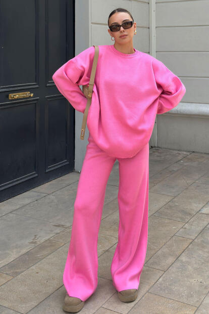 Pembe Bisiklet Yaka Oversize Kazak-Pantolon Örgü Kadın Alt-Üst Takım - SWİST