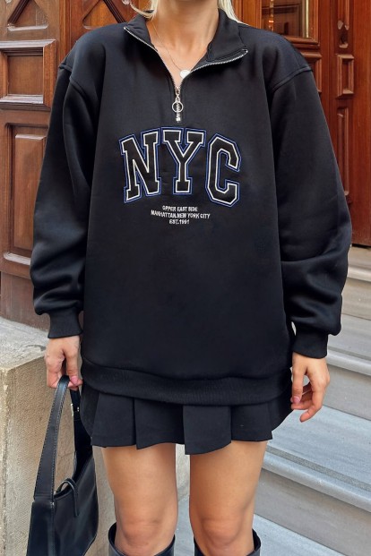 Siyah Dik Yaka Fermuarlı NYC Nakışlı İçi Polarlı Kadın Sweatshirt - 4