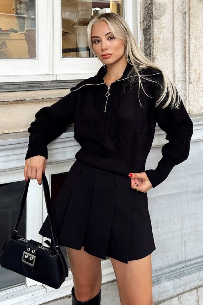 Siyah Jude Dik Yaka Fermuarlı Örgü Kadın Crop Triko Kazak - SWİST