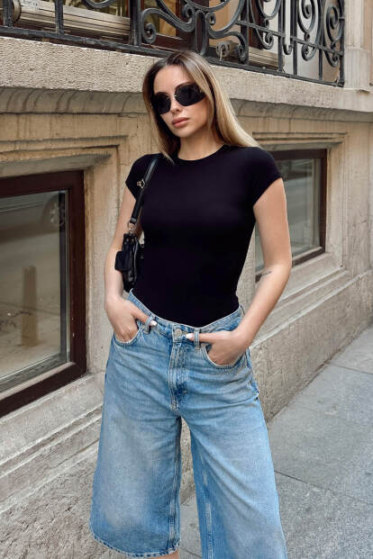 Siyah Modal Kısa Kol Basic Bisiklet Yaka Kadın Body Bluz - SWİST (1)
