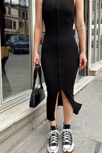 Siyah Ön Yırtmaçlı Örgü Kadın Triko Midi Elbise - 4