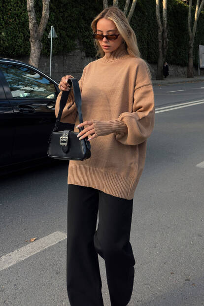 Vizon Manşet Detaylı Yarım Balıkçı Kadın Triko Kazak - SWİST