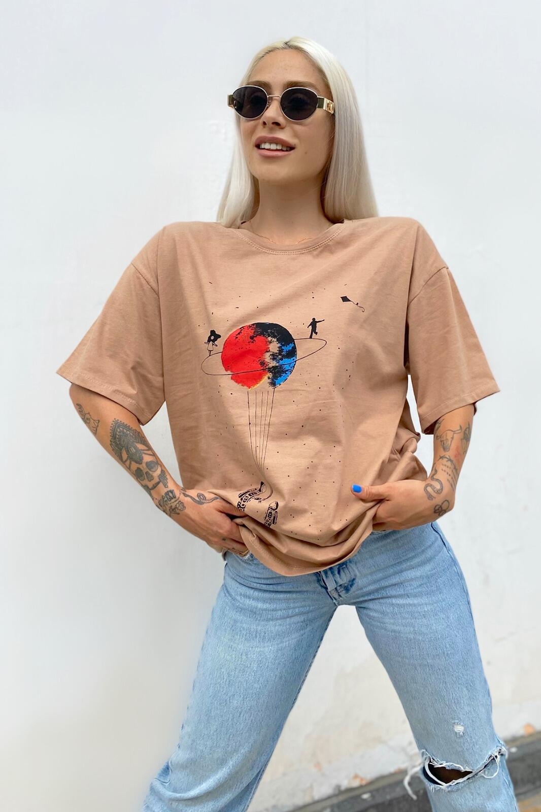 Vizon Satürn Baskılı Tshirt