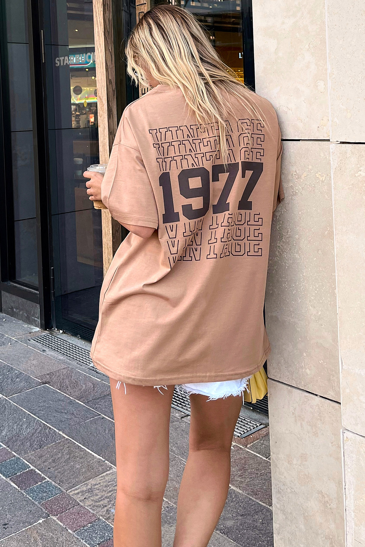Vizon Vintage Sırt Baskılı Oversize Kadın Tshirt